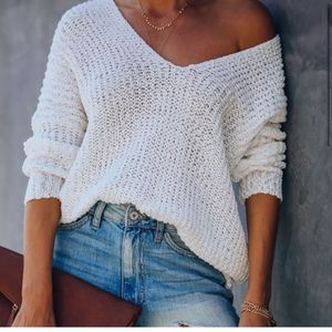 AAKAA // lightweight sweater
